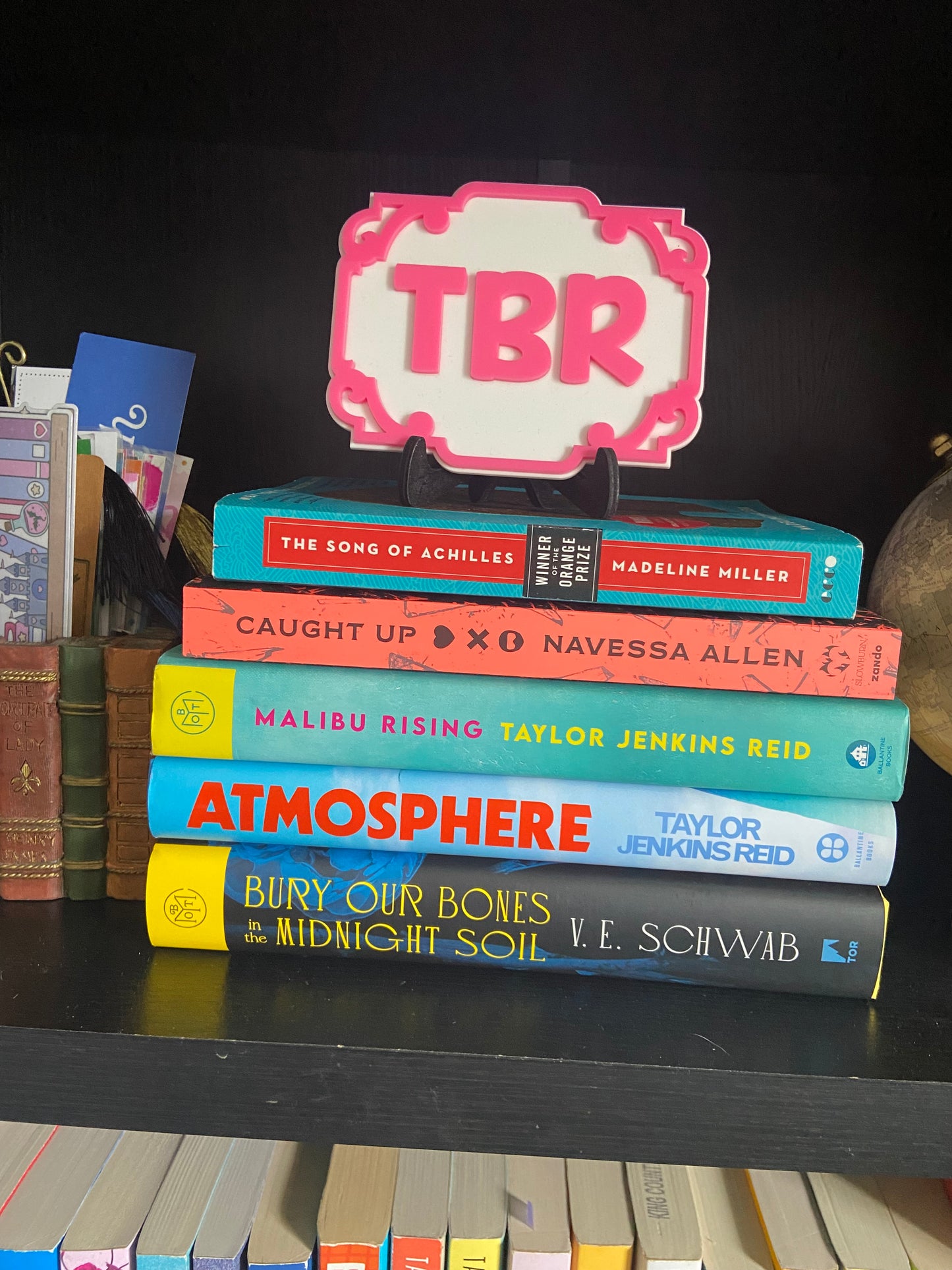 TBR Bookshelf Sign, To Be Read Bookshelf Plaque