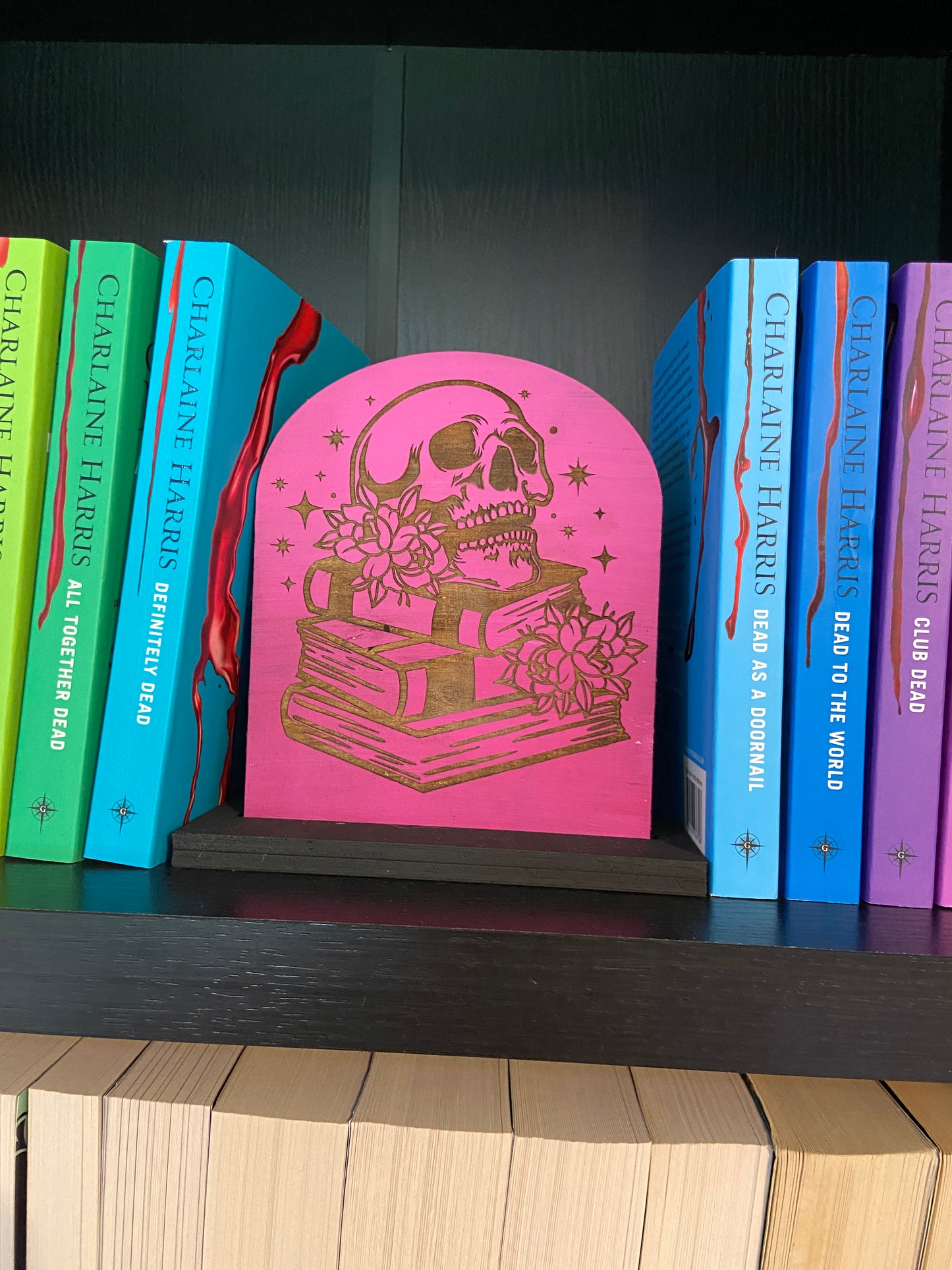 Bookshelf Sign, Library Sign - Ombré Skull and book stack