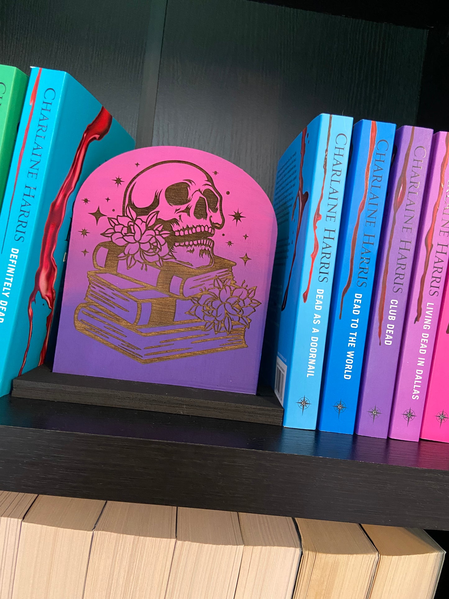 Bookshelf Sign, Library Sign - Ombré Skull and book stack